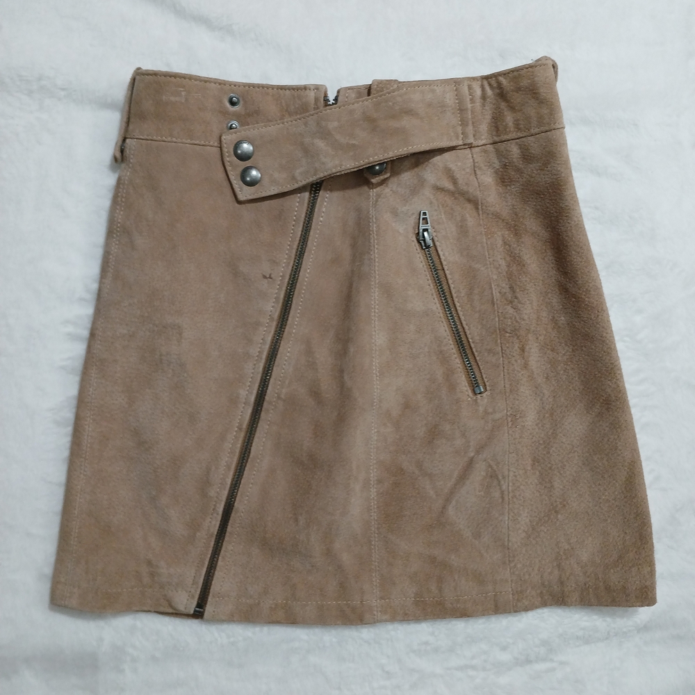 BLANKNYC Brown Suede Leather Mini Skirt Zipper Detail Size 24 Winter Taupe